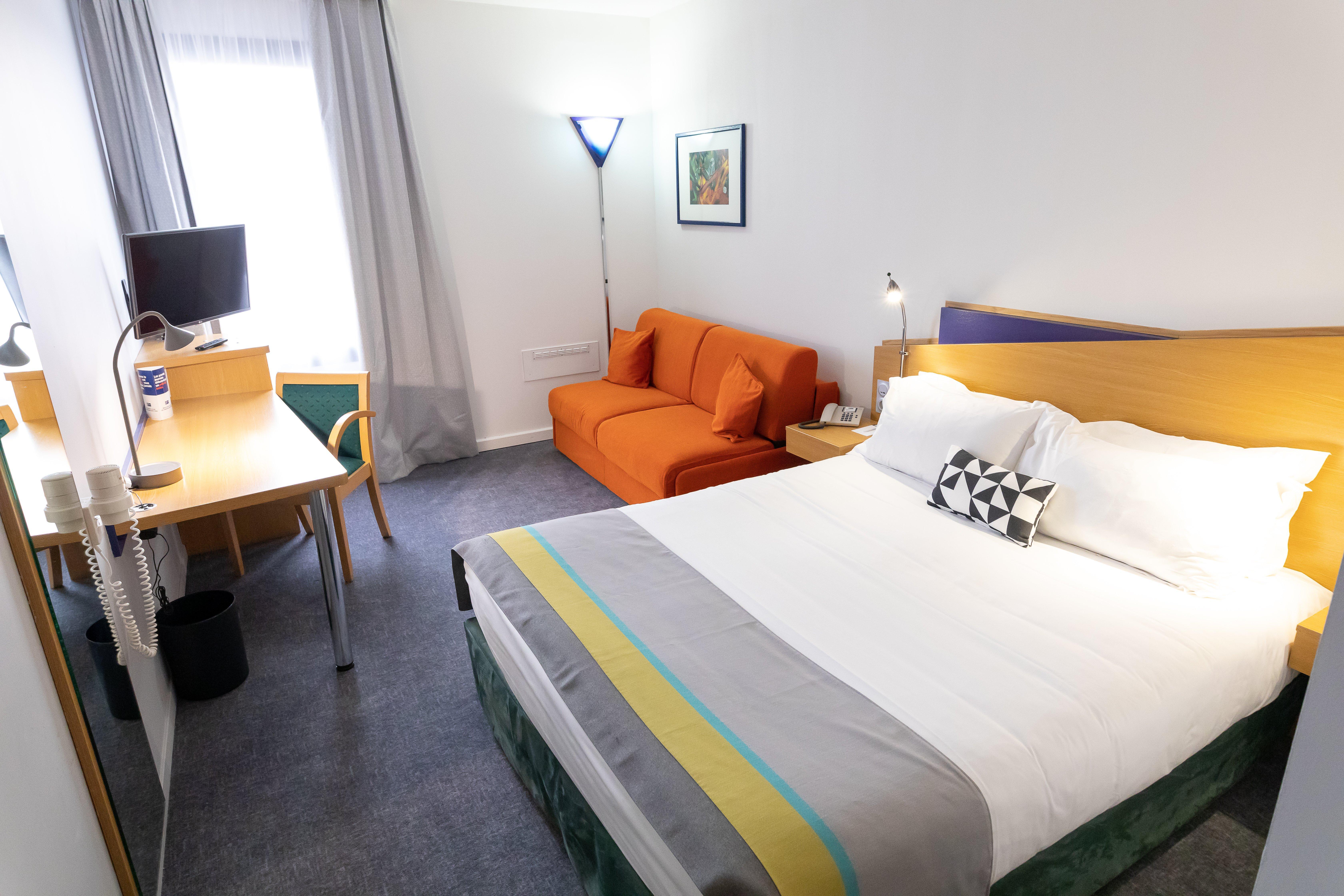 Holiday Inn Express Arras By Ihg Екстер'єр фото