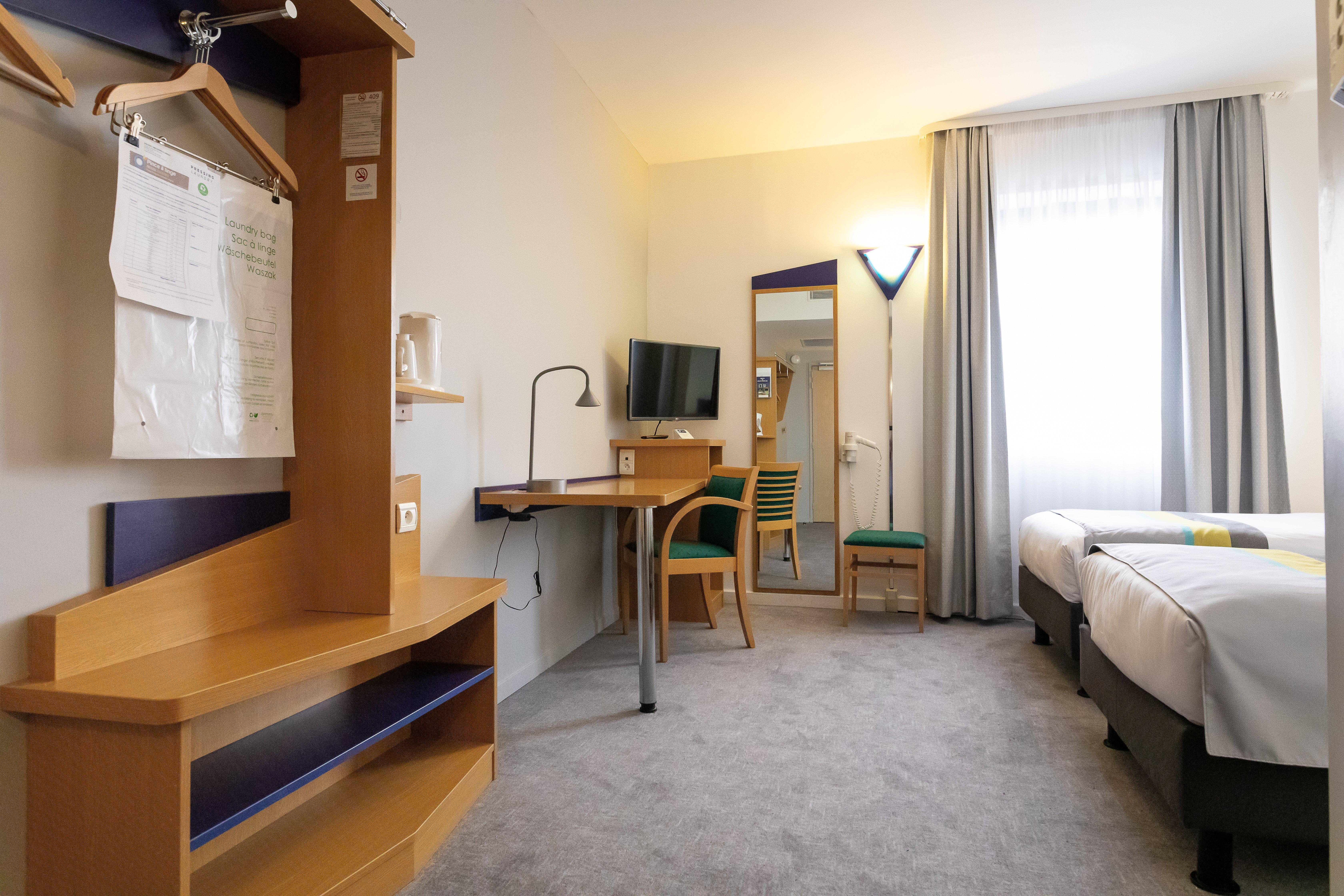 Holiday Inn Express Arras By Ihg Екстер'єр фото