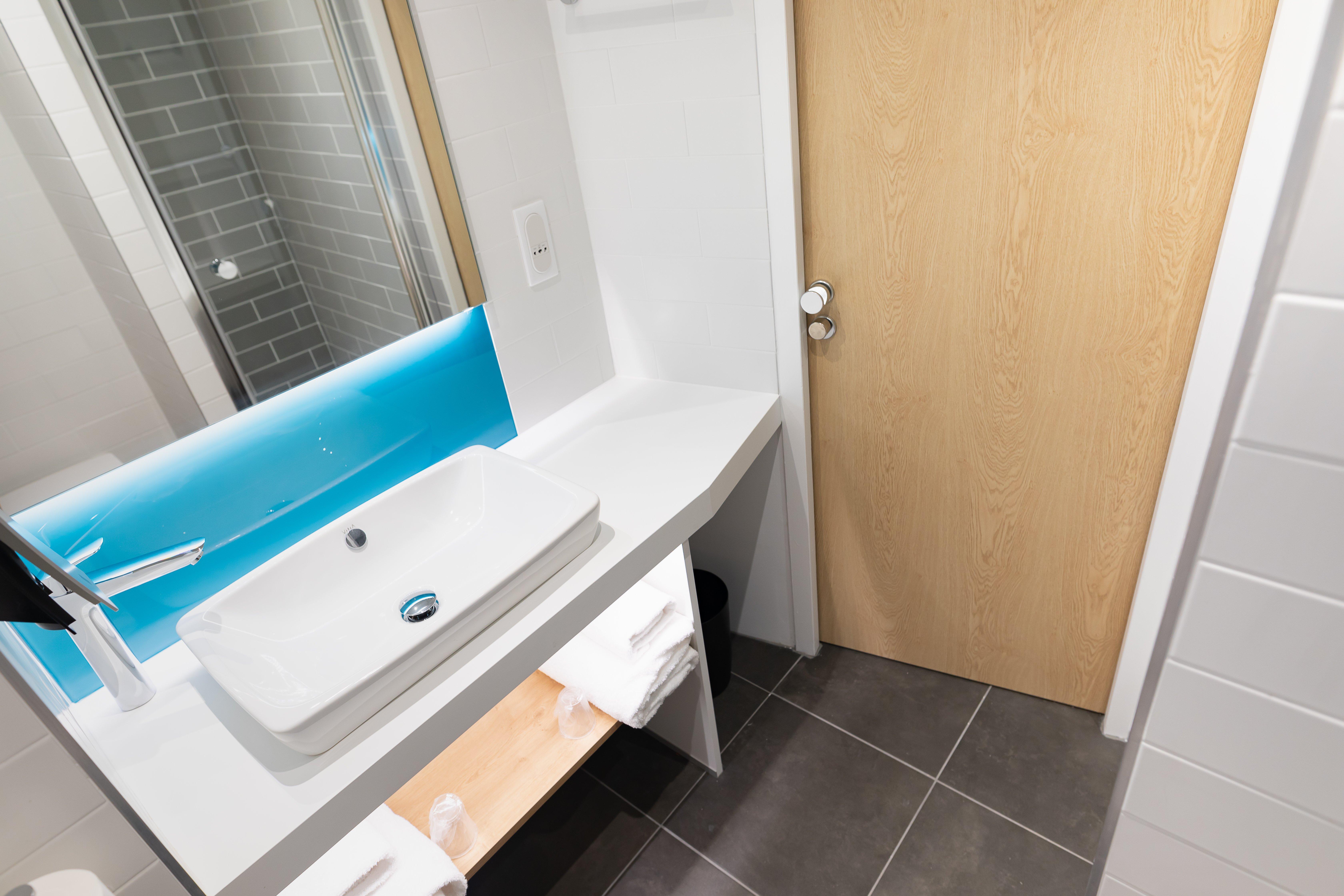 Holiday Inn Express Arras By Ihg Екстер'єр фото