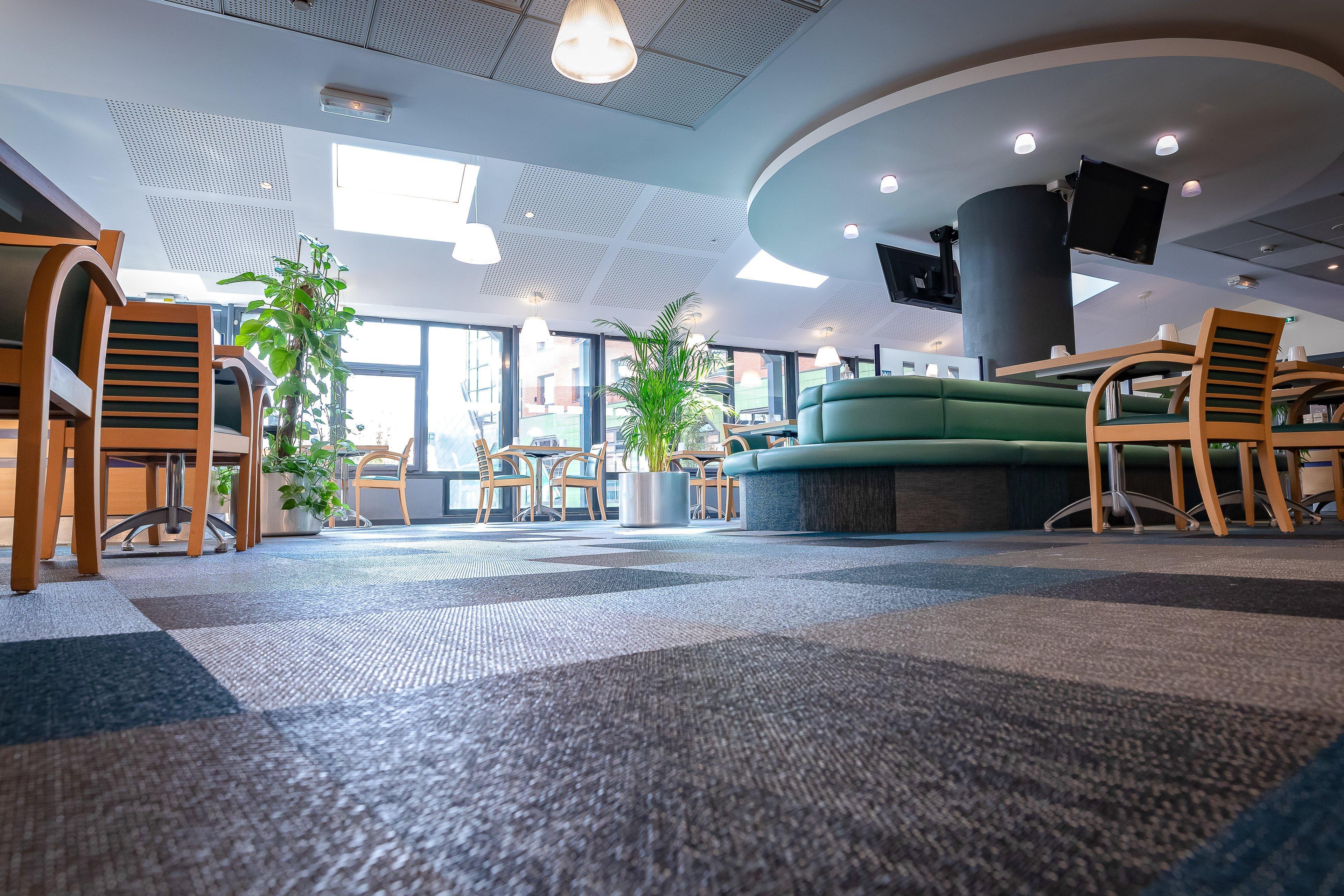Holiday Inn Express Arras By Ihg Екстер'єр фото