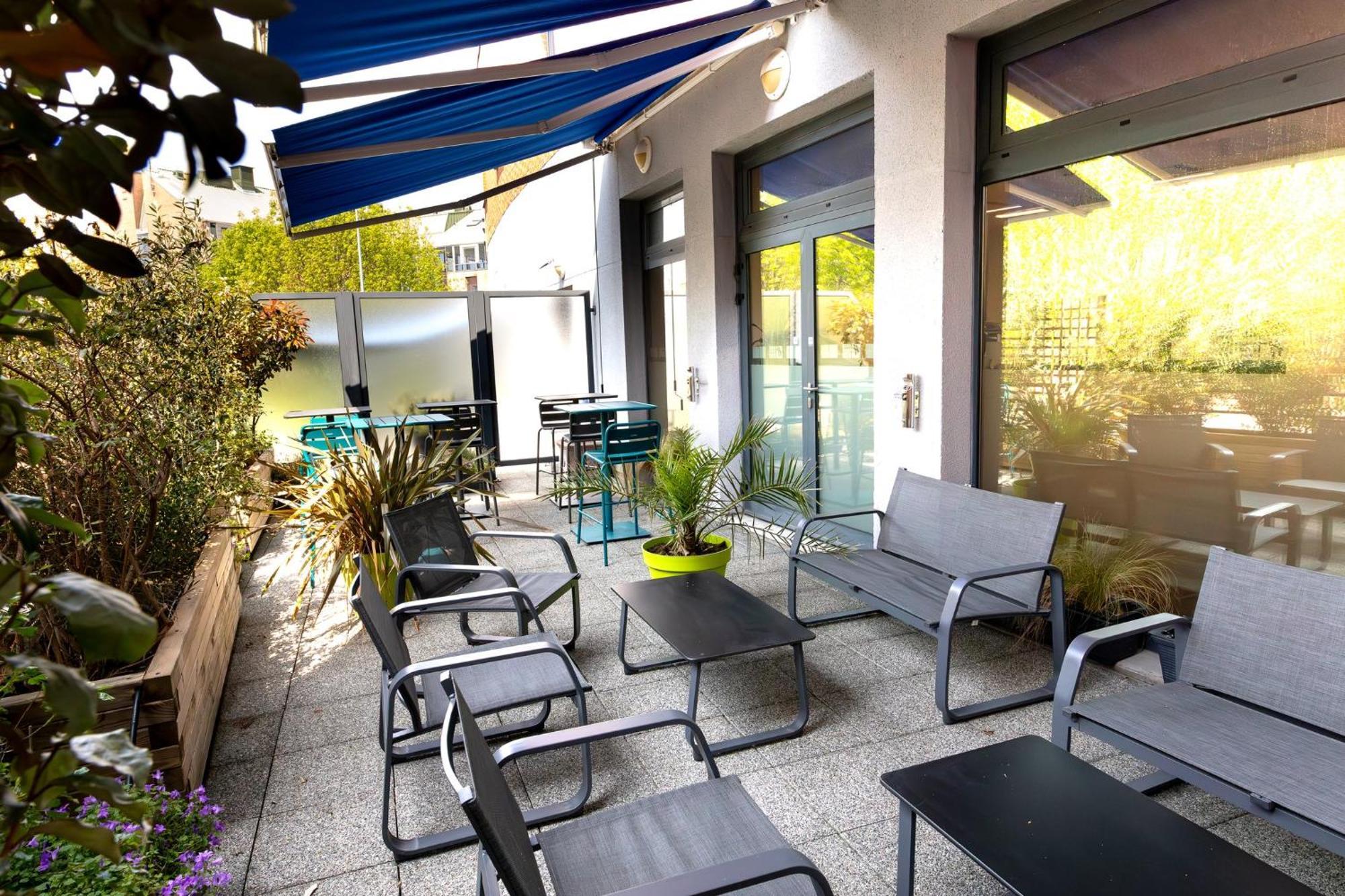 Holiday Inn Express Arras By Ihg Екстер'єр фото